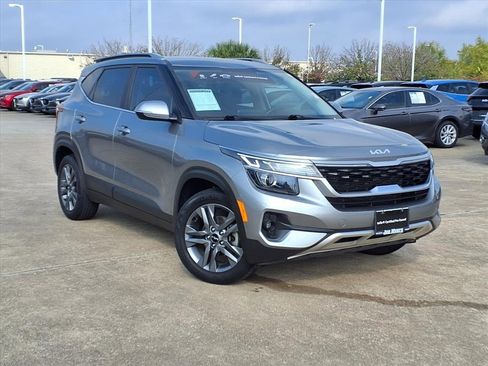 Certified 2023 Kia Seltos S w/ Navigation Package image 1