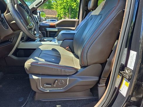 Used 2015 Ford F150 King Ranch w/ Equipment Group 601A Luxury AWD/4WD image 12