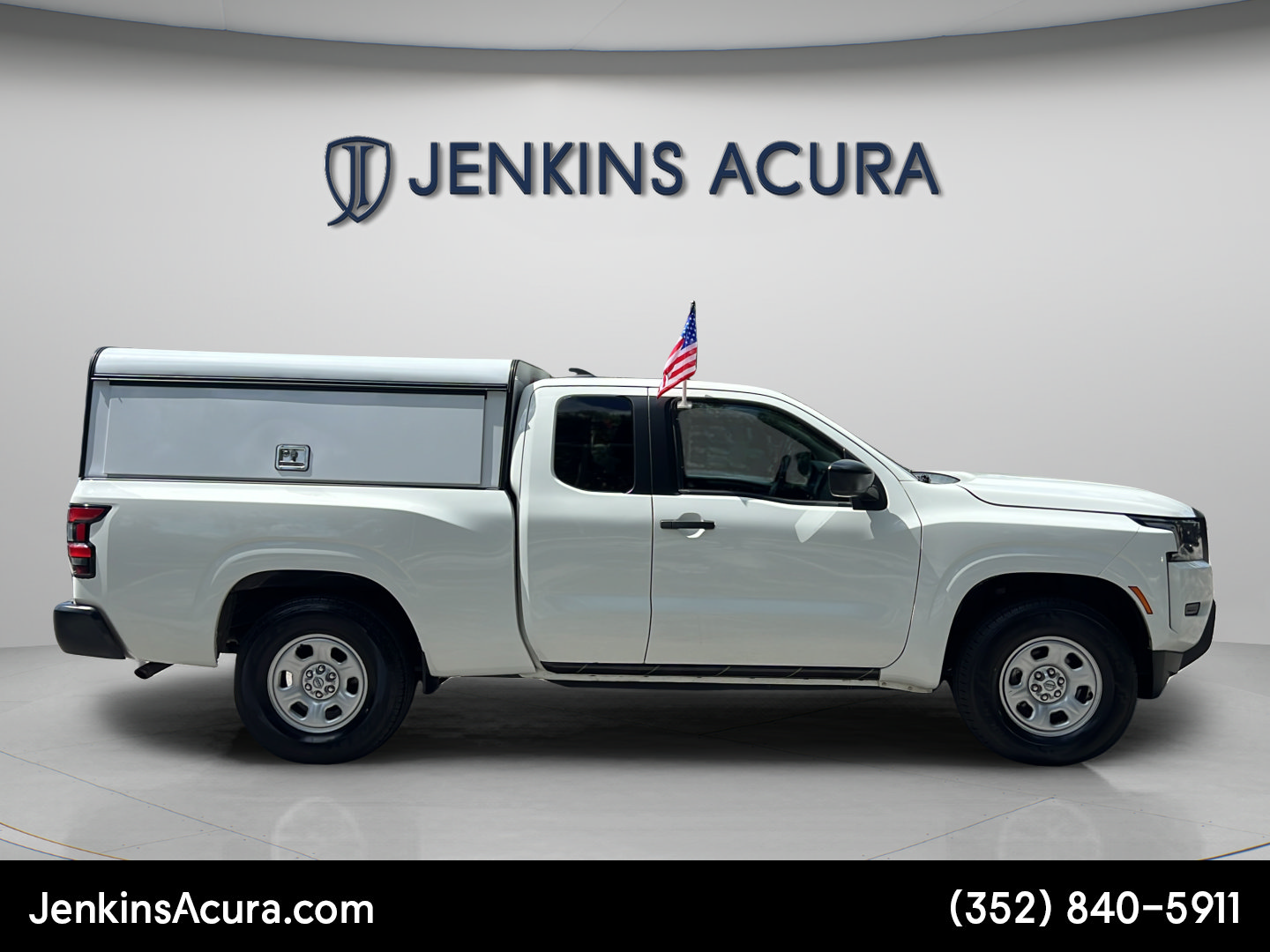 Used 2023 Nissan Frontier S w/ Technology Package AWD/4WD image 2