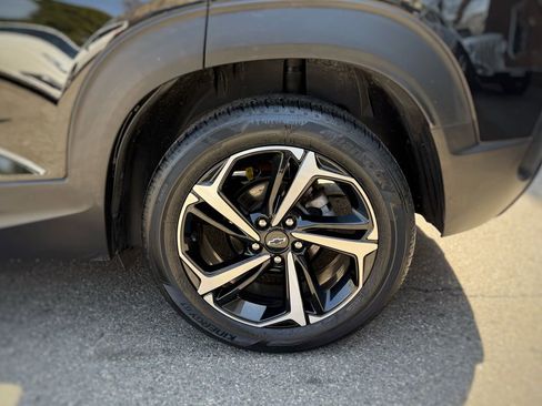 Used 2023 Chevrolet TrailBlazer RS w/ Convenience Package FWD image 10