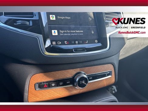 Used 2024 Volvo XC90 B5 Plus image 24