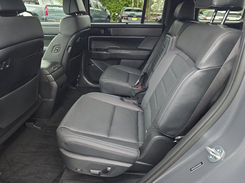 Used 2025 Hyundai Santa Fe Calligraphy AWD/4WD image 19
