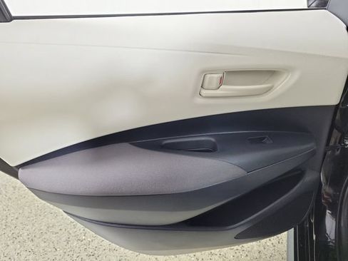 Used 2024 Toyota Corolla LE FWD image 14