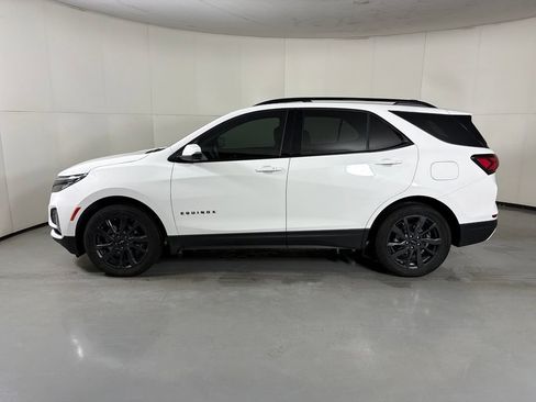 Certified 2024 Chevrolet Equinox RS w/ RS Leather Package FWD image 6