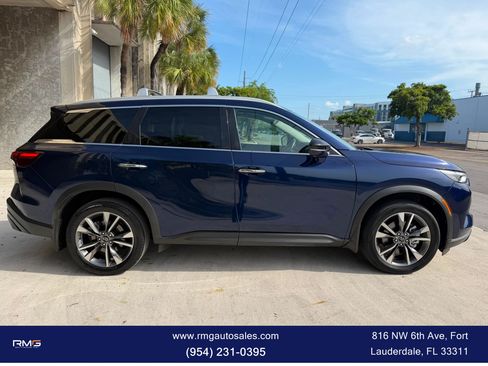 Used 2023 INFINITI QX60 Luxe w/ Cargo Package FWD image 10