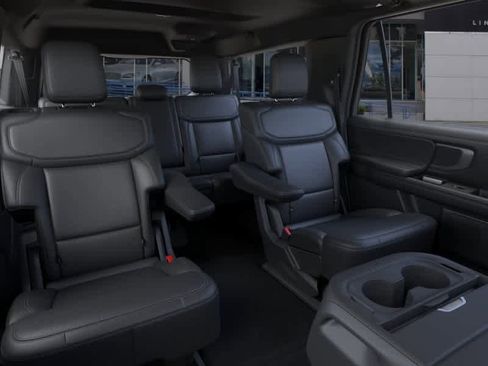 New 2026 Ford Expedition Max Platinum image 12
