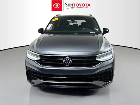 Used 2023 Volkswagen Tiguan SE R-Line FWD image 10