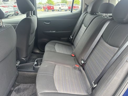 Certified 2025 Nissan Leaf S FWD image 6