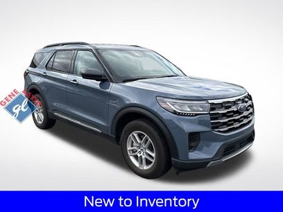 Used 2025 Ford Explorer Active