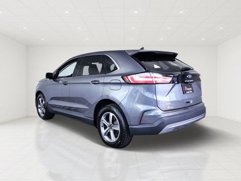 Certified 2024 Ford Edge SEL w/ Convenience Package AWD/4WD image 4