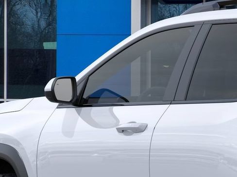 New 2027 Chevrolet Equinox ACTIV FWD image 12