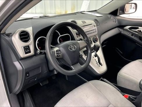 Used 2011 Toyota Matrix w/ Matrix Sport Pkg FWD image 16