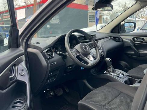 Used 2021 Nissan Rogue Sport S image 20