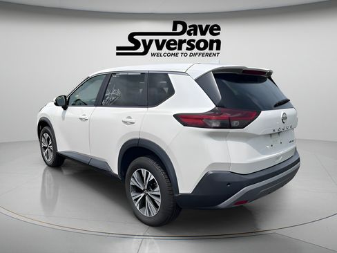 Used 2023 Nissan Rogue SV AWD/4WD image 6