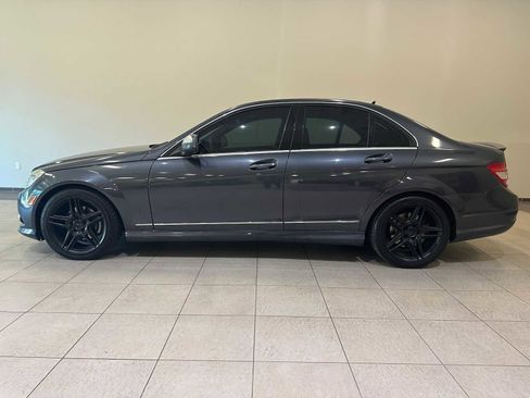 Used 2008 Mercedes-Benz C 300 Luxury image 3