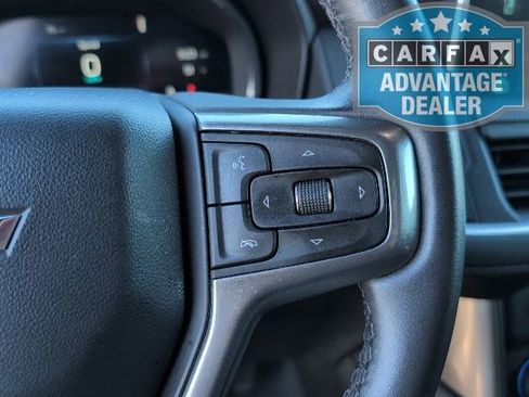 Used 2024 Chevrolet Suburban LT image 22