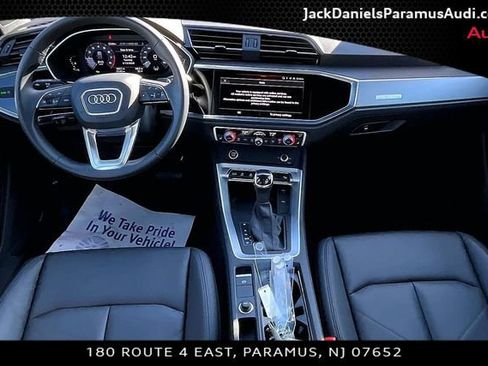 Used 2025 Audi Q3 2.0T Premium w/ Convenience Package image 13