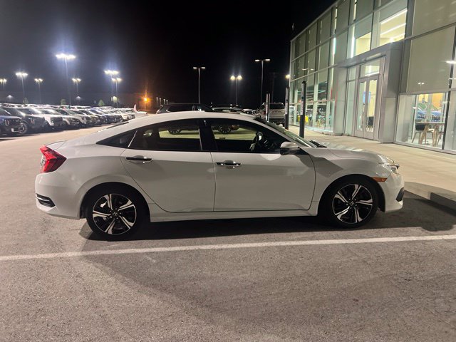 Used 2018 Honda Civic Touring image 8