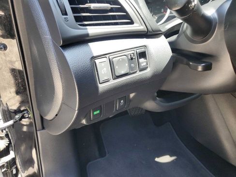 Used 2019 Nissan Sentra S image 24
