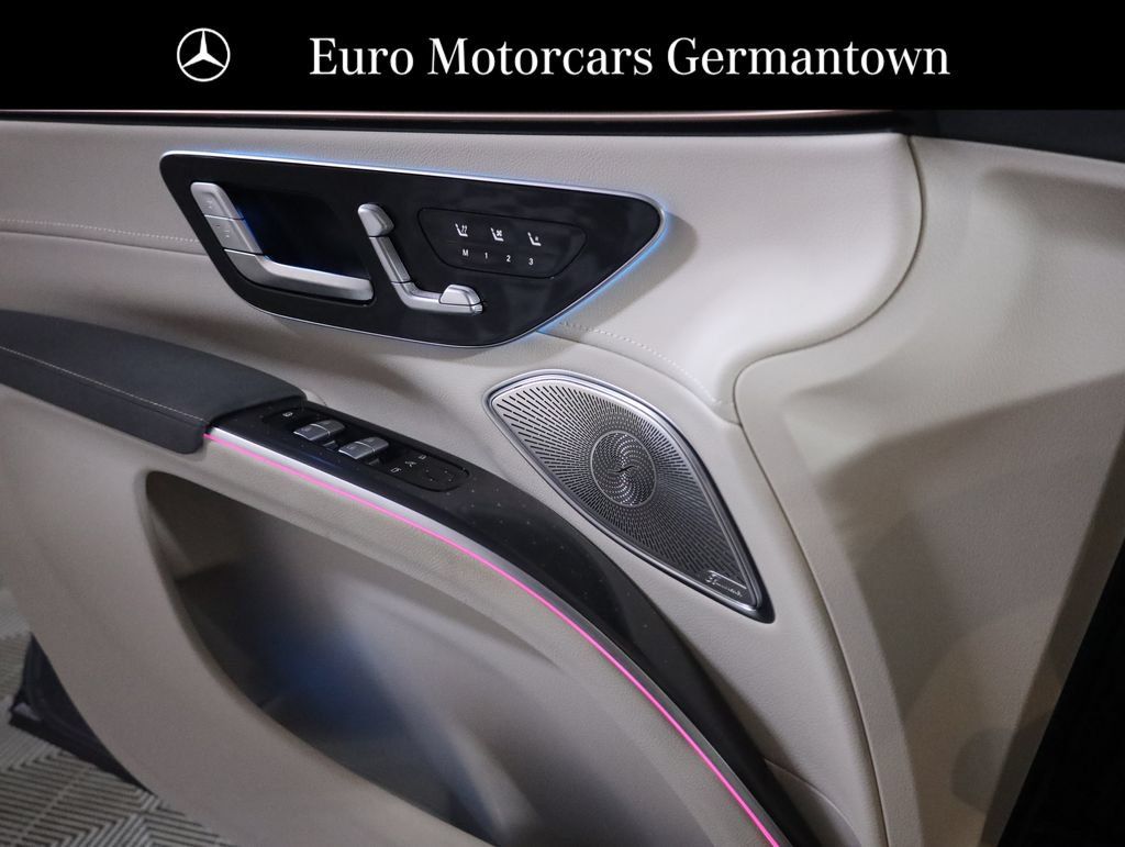Used 2023 Mercedes-Benz EQS 450+ 4MATIC SUV image 18