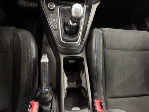 Used 2016 Ford Focus RS image 24