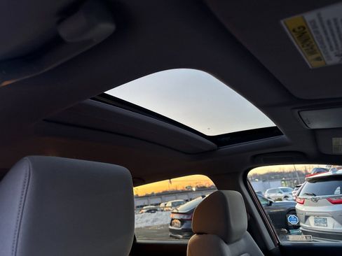 Certified 2022 Honda CR-V EX image 18