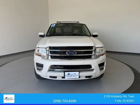 Used 2017 Ford Expedition Limited w/ Equipment Group 301A AWD/4WD image 8