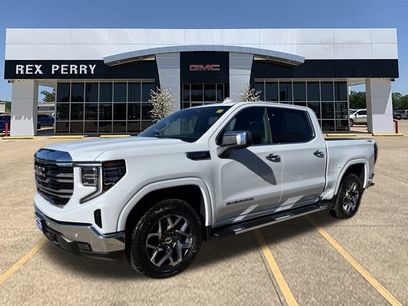 New 2026 GMC Sierra 1500 SLT w/ SLT Premium Package