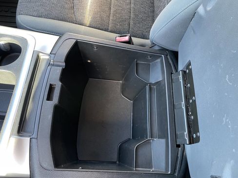 Used 2018 RAM 1500 Big Horn image 32