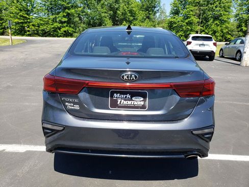 Used 2019 Kia Forte LXS FWD image 6