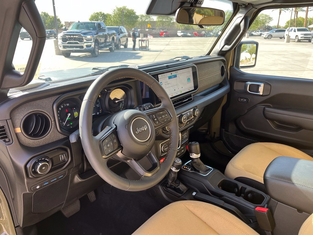 Used 2025 Jeep Wrangler Unlimited Sport S 4xe AWD/4WD image 13