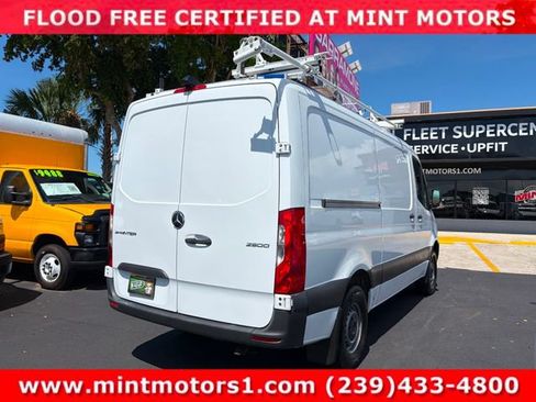 Used 2019 Mercedes-Benz Sprinter 2500 image 19