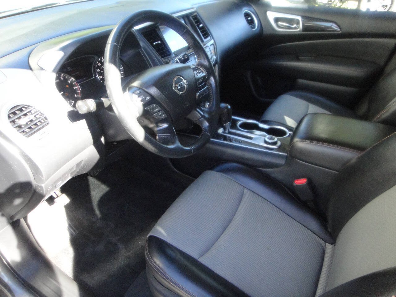 Used 2020 Nissan Pathfinder SV w/ Rock Creek Edition AWD/4WD image 7