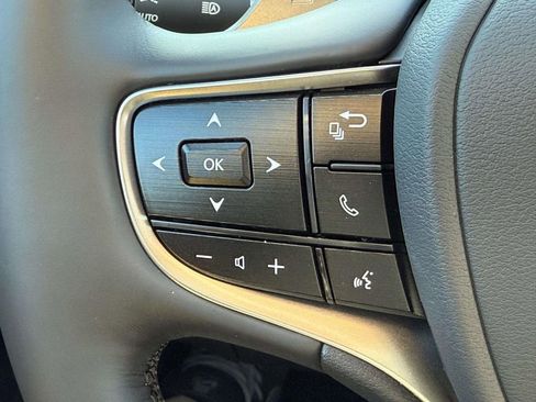 New 2025 Lexus ES 350 Premium image 18