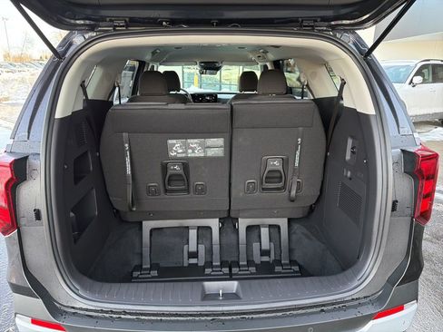 New 2026 Kia Carnival LX FWD image 17