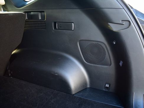 Used 2024 Hyundai Tucson Limited image 28