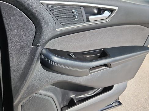 Used 2016 Ford Edge SEL AWD/4WD image 14