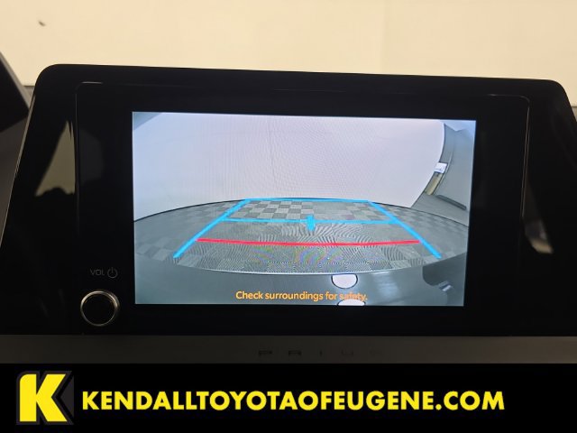 Used 2024 Toyota Prius LE AWD/4WD image 18