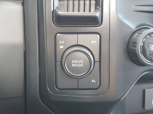 Used 2025 Ford F250 XL w/ XL Driver Assist Package AWD/4WD image 19