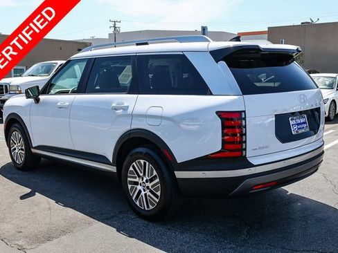 Certified 2026 Hyundai Palisade SEL Premium FWD image 4