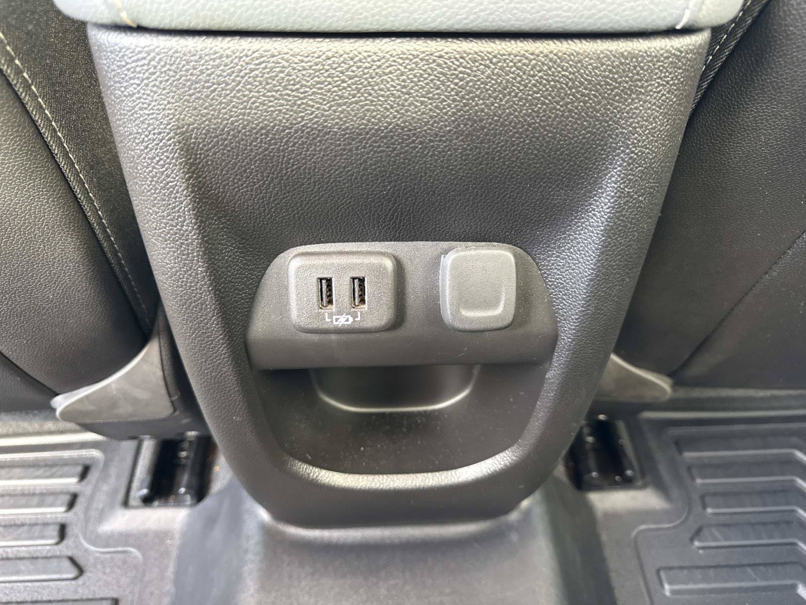 Used 2019 Chevrolet Colorado Z71 AWD/4WD image 31