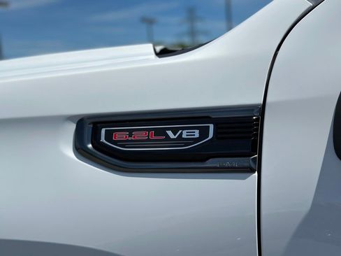 Used 2021 GMC Sierra 1500 AT4 w/ AT4 Value Package AWD/4WD image 44