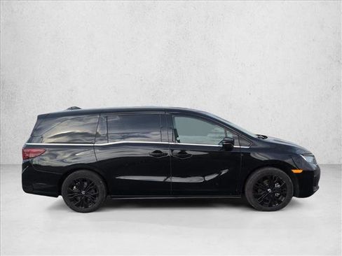 Used 2025 Honda Odyssey Sport-L image 4
