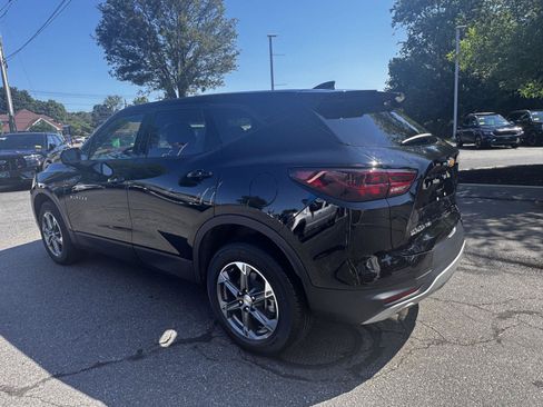 Certified 2025 Chevrolet Blazer LT AWD/4WD image 5