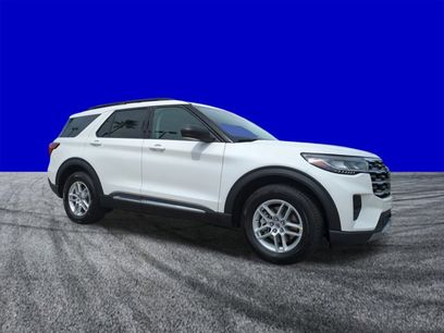 New 2025 Ford Explorer Active w/ Active Comfort Package