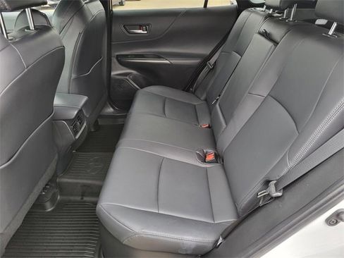 Used 2024 Toyota Venza Nightshade image 13