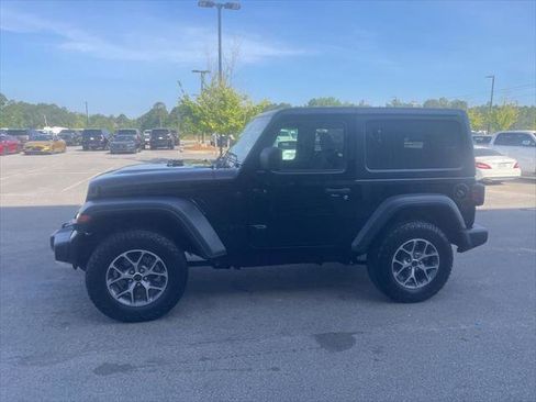 Certified 2024 Jeep Wrangler Sport AWD/4WD image 6
