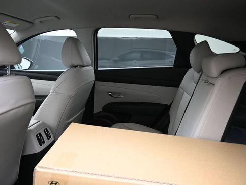 New 2026 Hyundai Tucson SEL Plus AWD/4WD image 18