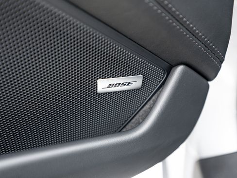Certified 2025 Porsche 911 Carrera RWD image 21
