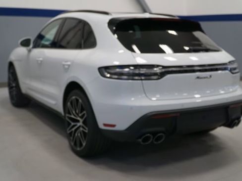 New 2026 Porsche Macan S image 3